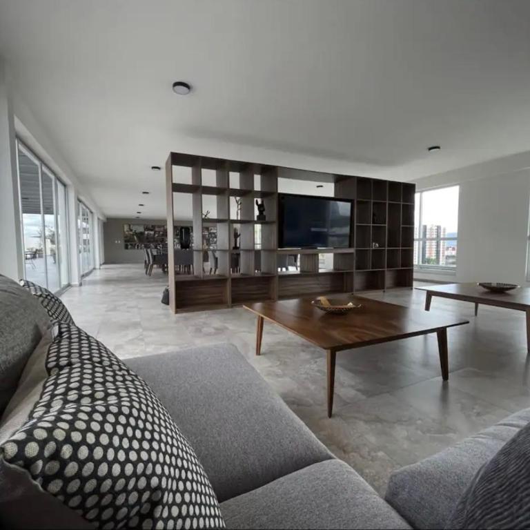 Departamento de Lujo con Alberca Panoramica en Zona Metropolitana de Guadalajara - Two-Bedroom Apartment - 12