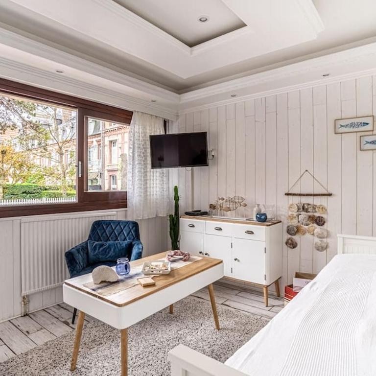 Deauville : magnifique studio en face du Casino ! - Appartement 1 Chambre - 28