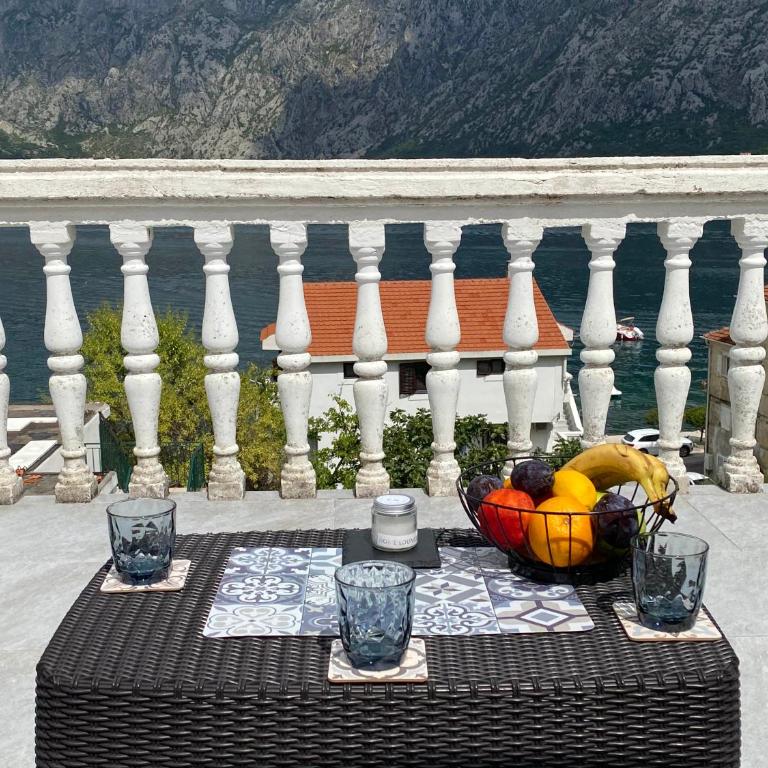Lux Boka Sea View apartment - Two-Bedroom Apartment - 9