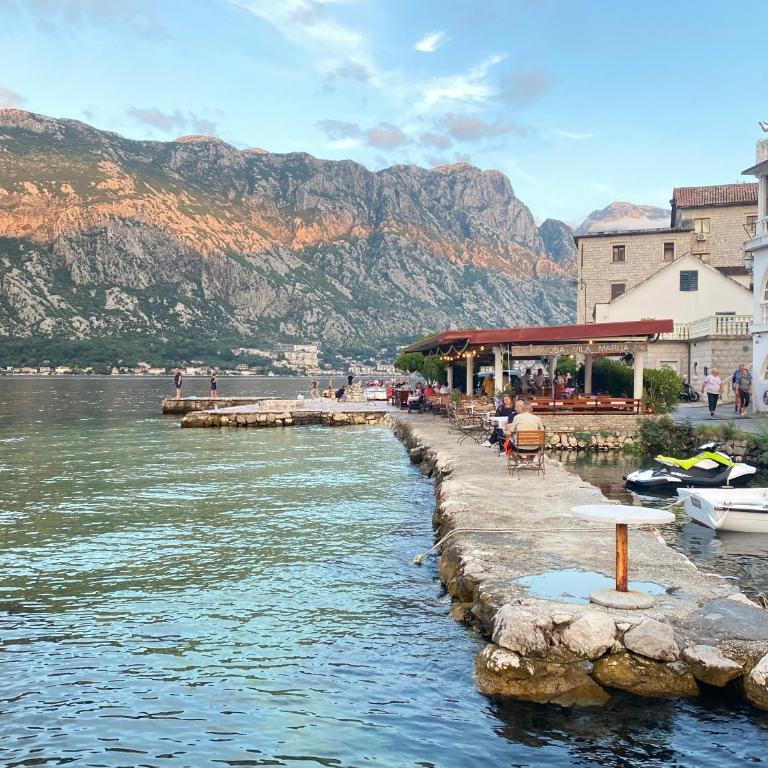 Lux Boka Sea View apartment - Two-Bedroom Apartment - 37