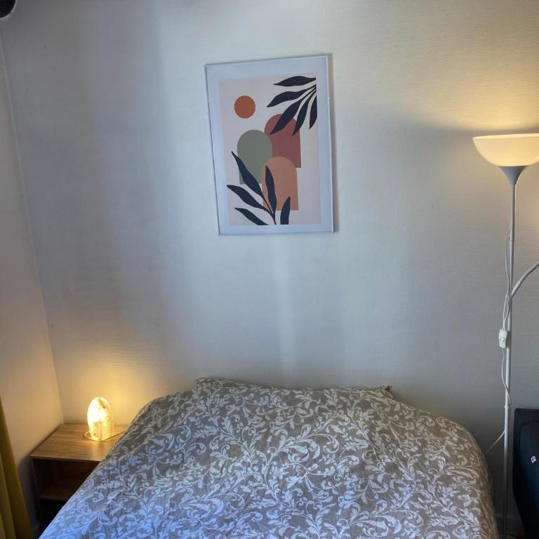 Confortable studio centre ville - One-Bedroom Apartment - 9