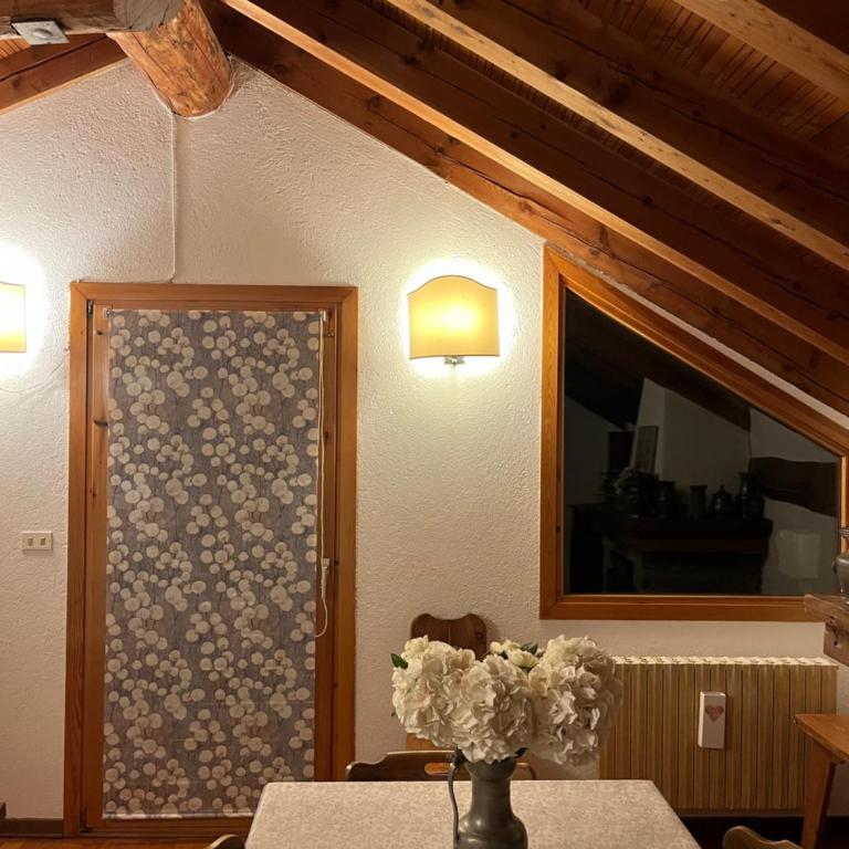 Chalet Blanc "La Mansarda" - Apartment mit 2 Schlafzimmern - 27