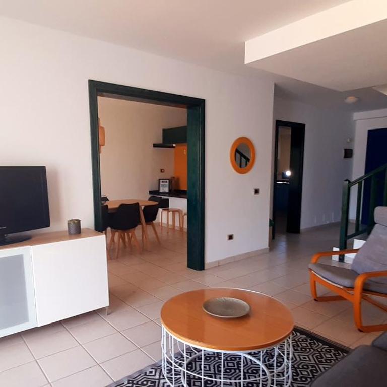 Villa Suculenta - Three-Bedroom House - 9
