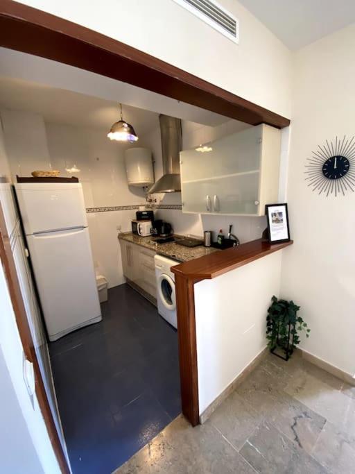 Apt in central Torremolinos, Av Palma de Mallorca Nº 12 - One-Bedroom Apartment - 2