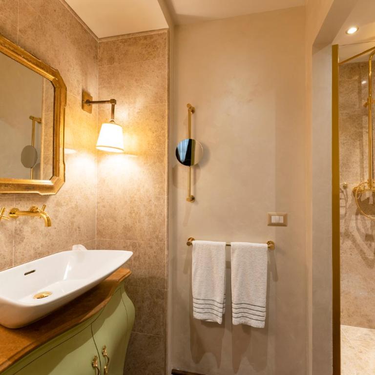 Grand Hotel Cavour - Suite King con Balcone - 2