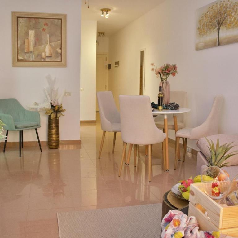 Duque Beachside Elegance - Apartment - 7