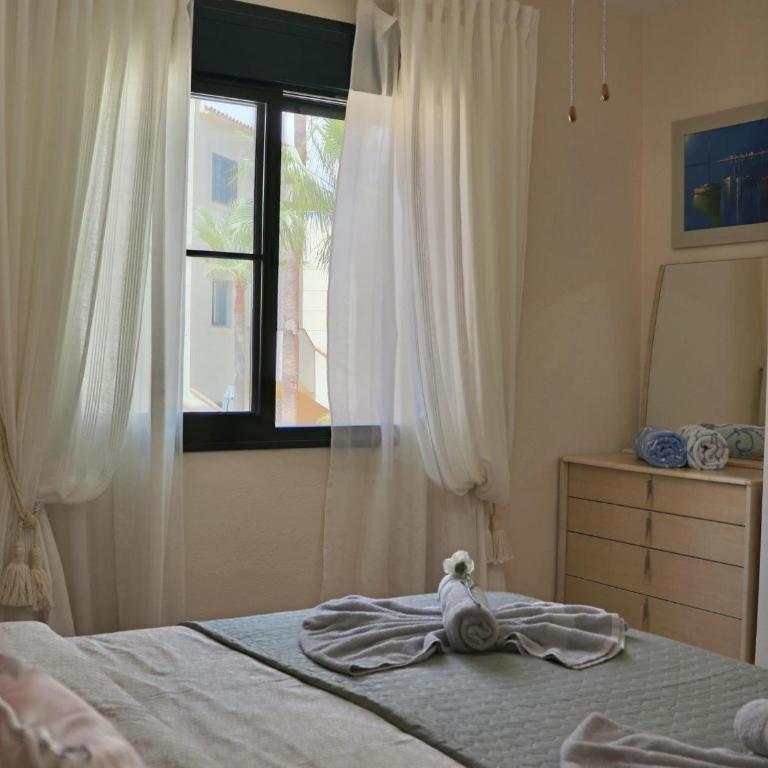 Duque Beachside Elegance - Apartment - 21