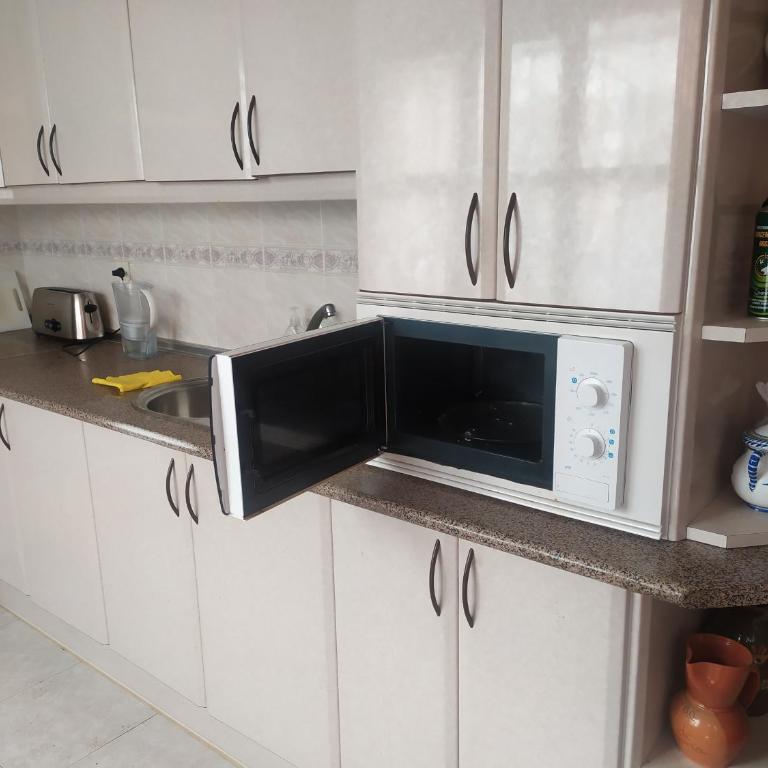 Habitación Privada Doble Toledo - Habitación Estándar con baño compartido - 2 camas - 37