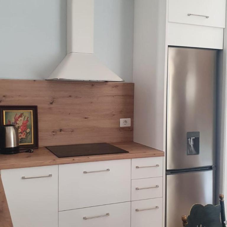 Apartamento con jardín y piscina - Apartamento de 2 dormitorios - 9