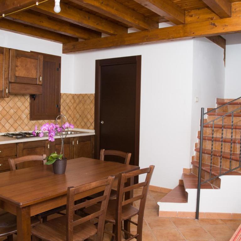 Hotel Donna Carmela Sede Unica a Sciacca - Camera Familiare con Doccia - 6