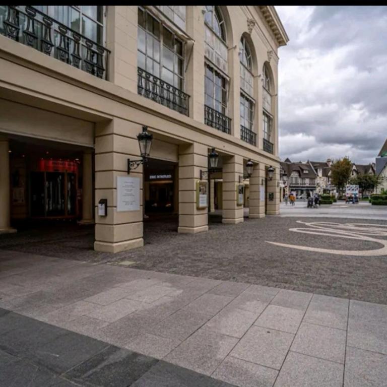 Deauville : magnifique studio en face du Casino ! - Appartement 1 Chambre - 11