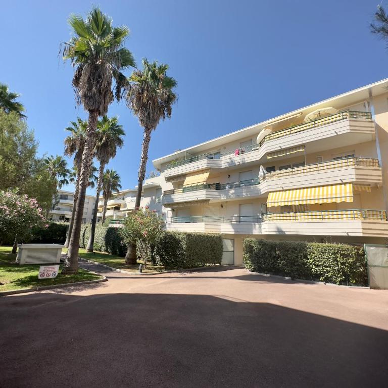 Regent Côte d'Azur air-conditioned, pool, garden & parking - Appartement 1 Chambre - 25