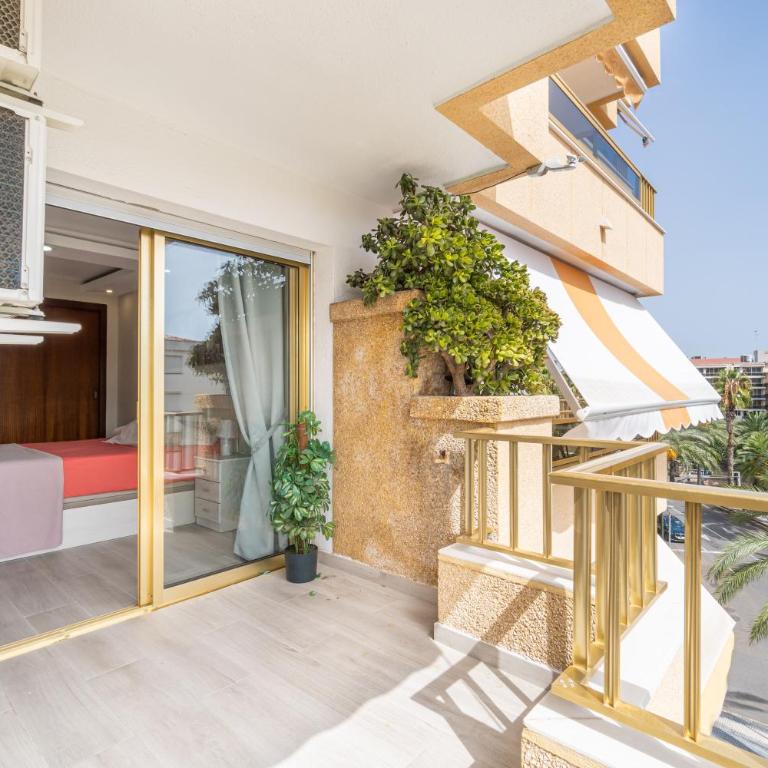 TuristMar - Acogedor apartamento a solo 50m de la Playa, Salou - Apartment with Terrace - 10