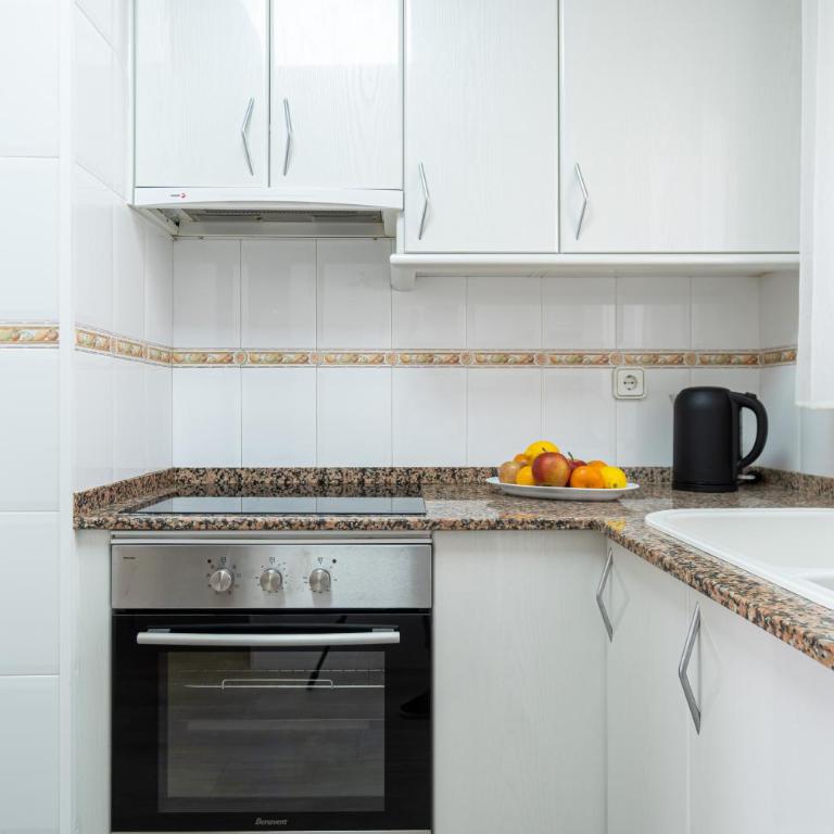 TuristMar - Acogedor apartamento a solo 50m de la Playa, Salou - Apartment with Terrace - 14