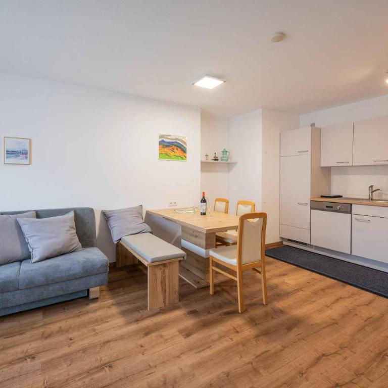 Haus Hubertus - Apartment mit 1 Schlafzimmer - 24
