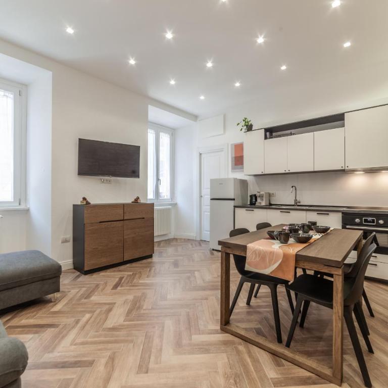 Private apartment - Two-Bedroom Apartment - 6