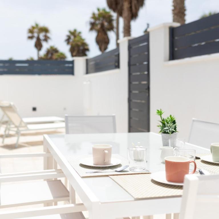 Macarena Dreams - Two-Bedroom House - 1