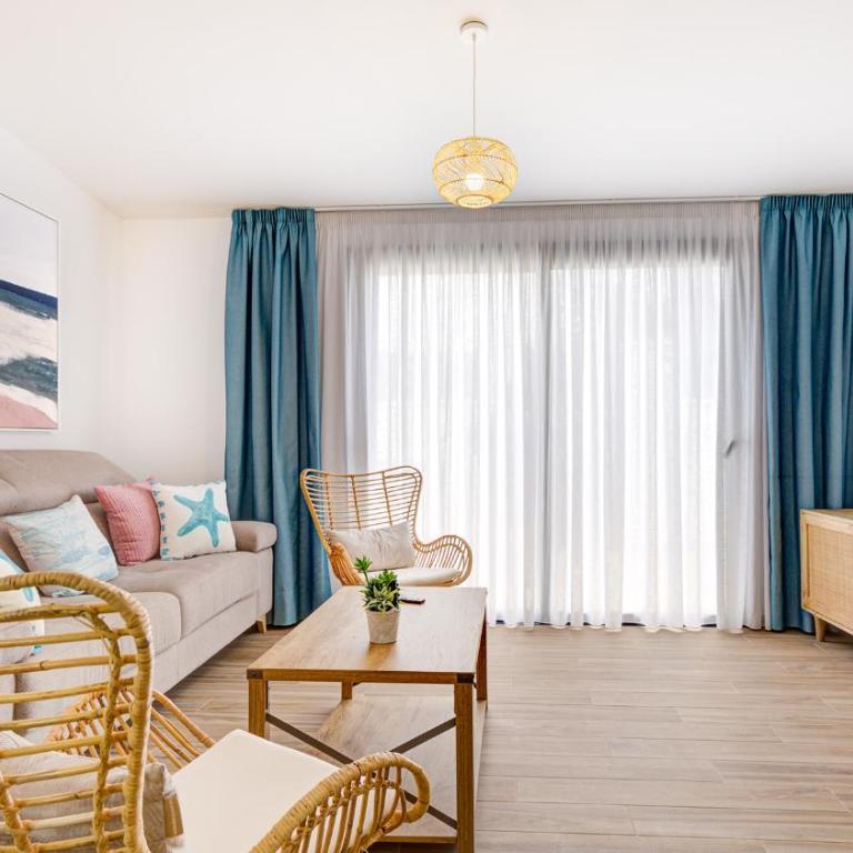 Macarena Dreams - Two-Bedroom House - 41