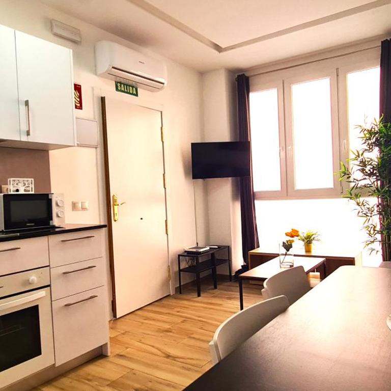 Oshun Plaza Castilla - One-Bedroom Superior Apartment - 3