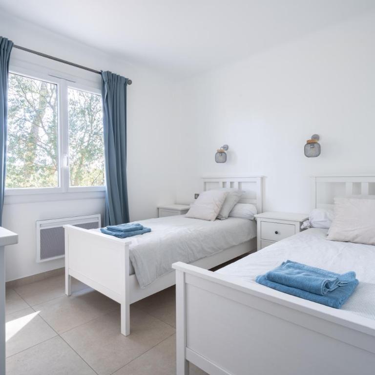 La Bastide Blanche Magnifique villa 5 étoiles 5 chambres et piscine privée sur 6500 m VAR - Villa avec Piscine Privée - 68