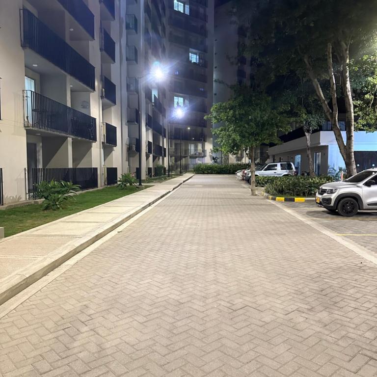 Condominio Bello Horizonte Plaza Apartamento Amplio - Apartamento de 3 dormitorios - 29