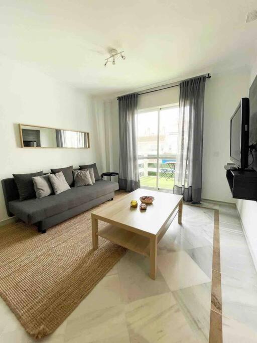 MARBELLA HOME RENTALS - 2BR, 1BTH flat near Puerto Banús - Two-Bedroom Apartment - 17