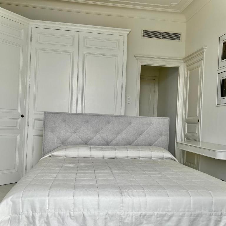 Luxury Villa at Mont Boron, swimming pool overviewing the bay - Villa avec Piscine Privée - 22