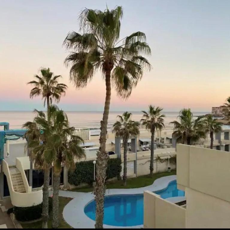 Torrevieja La Mata Primera línea playa - Apartamento con terraza y vistas parciales al mar - 41