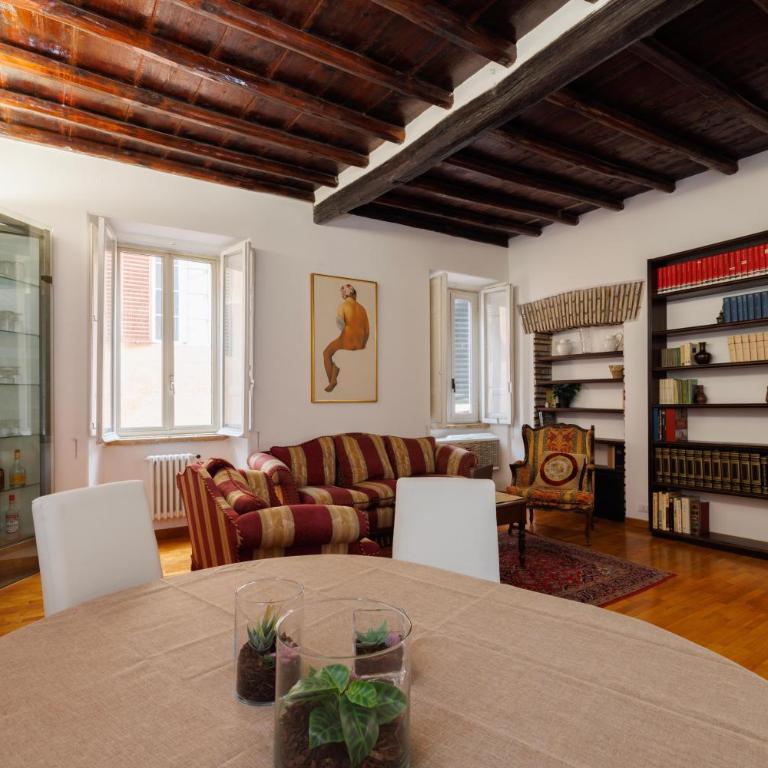 Gesù e Maria Balcony Apt at Spanish Steps - Appartamento con 2 Camere da Letto - 11