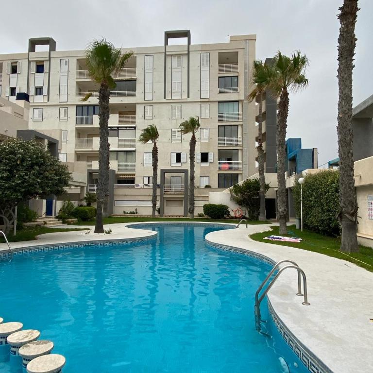 Torrevieja La Mata Primera línea playa - Apartamento con terraza y vistas parciales al mar - 38