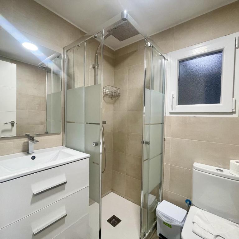 Principado Levante Blueline - Three-Bedroom Apartment - 19
