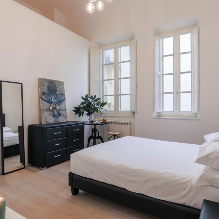Sophie's Flat Florence - Appartamento con 2 Camere da Letto - 9