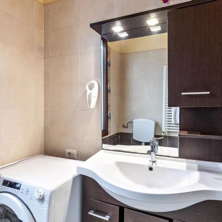 House Verona - Appartamento con 2 Camere da Letto e Vista Giardino - 24