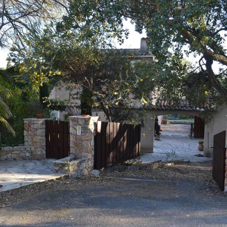 Maison provençale traditionnelle avec air conditionné - Maison 3 Chambres - 12