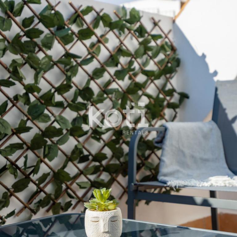 Koti Rentals - Sandy Beach Apartment - Apartamento - 44