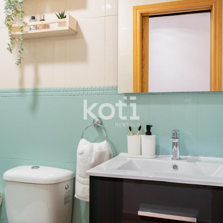 Koti Rentals - Sandy Beach Apartment - Apartamento - 40