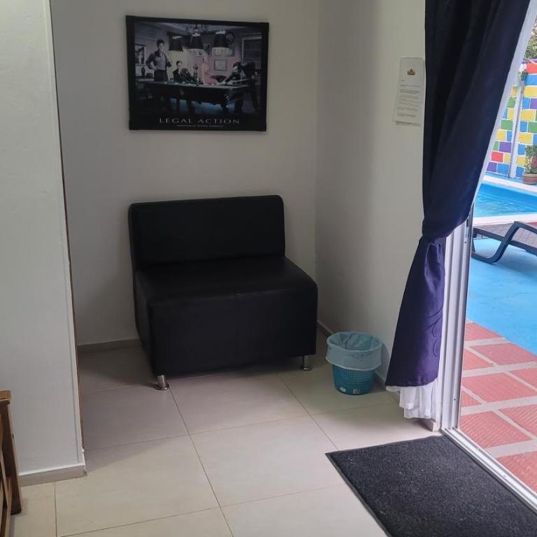 Hotel Mi Cassona Palomino - Habitación Familiar con baño privado - 1