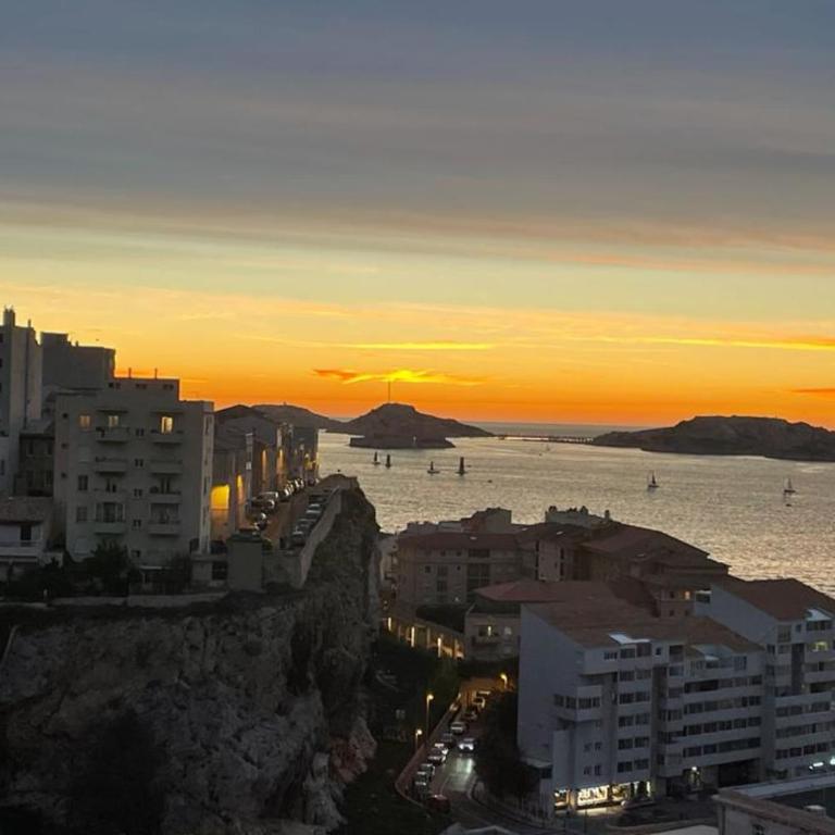 L'Horizon - 3 ch climatisé avec vue mer incroyable - Appartement - 20