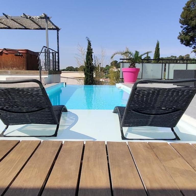 Grand studio dans villa avec garage - Monolocale - 1