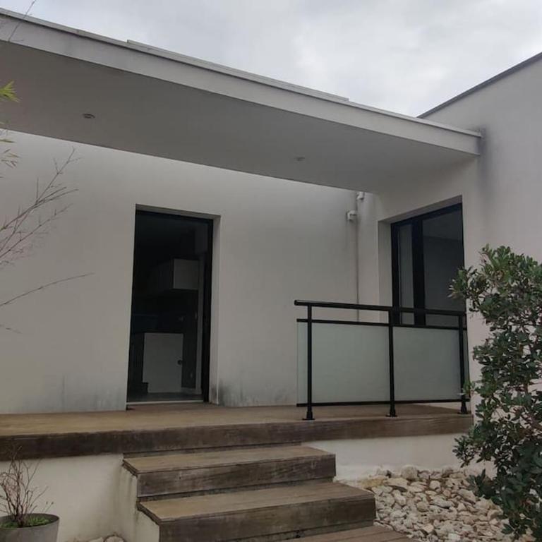 Grand studio dans villa avec garage - Monolocale - 16