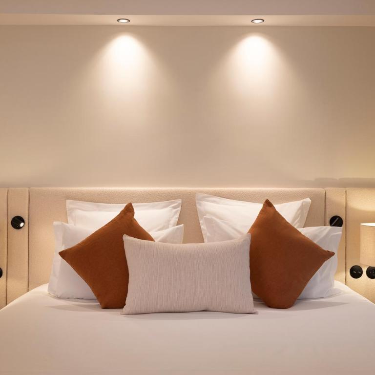 Hotel Chavanel - Chambre Deluxe Double ou Lits Jumeaux - 7
