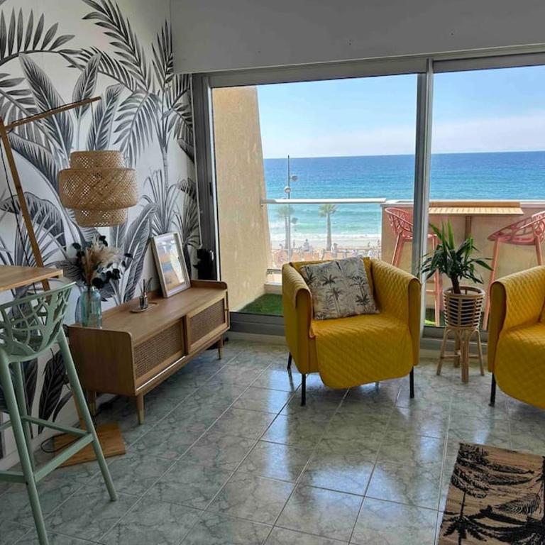 Splendide vue à 180 sur l’océan - Studio - Vue sur Mer - 2