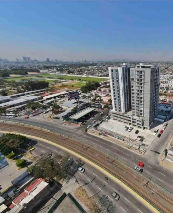 Hermoso Departamento de Lujo cerca del Auditorio Telmex - Apartamento de 2 dormitorios - 23