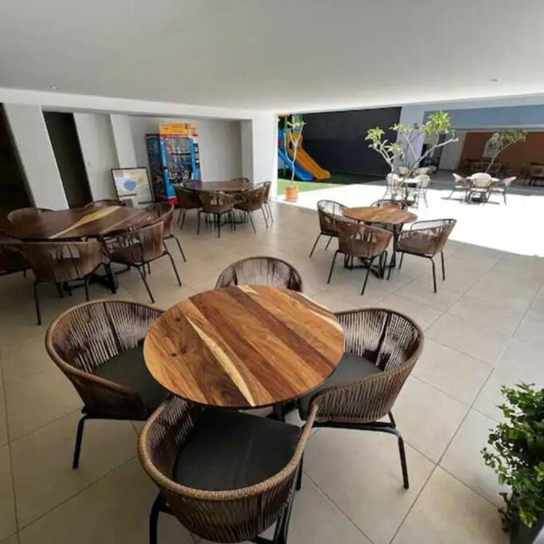 Hermoso Departamento de Lujo cerca del Auditorio Telmex - Apartamento de 2 dormitorios - 28