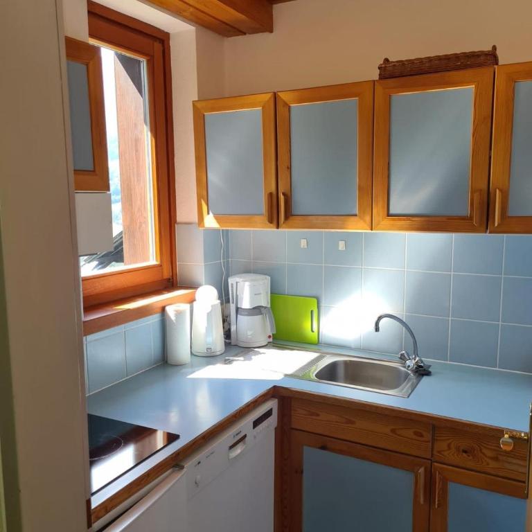 Mai-Brunn Alm Appartements, Maibrunnenweg 34-36 - Apartment mit 2 Schlafzimmern und Bergblick - 5
