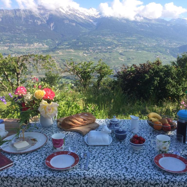 Domaine Bellevie BnB - Dreibettzimmer mit Dusche - 11