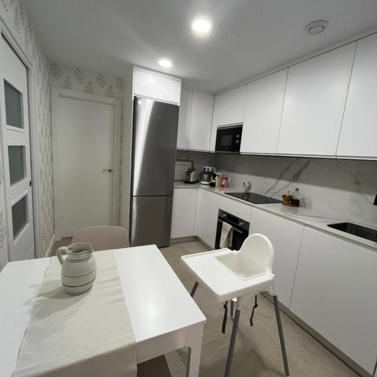 Casa con vistas y piscina privada - Casa Unifamiliar de 3 dormitorios - 19