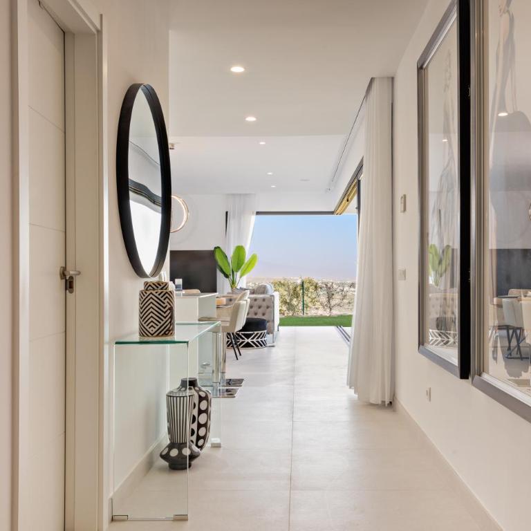 Luxury SeaView 3 bedroom apartment - along Golf course of Finca Cortesin - Apartamento de 3 dormitorios - 14