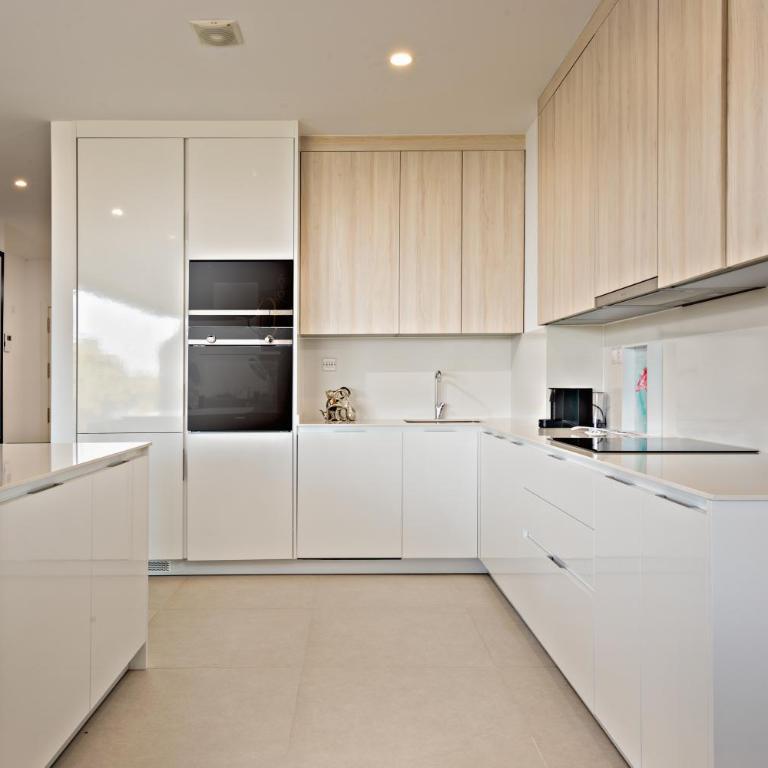 Luxury SeaView 3 bedroom apartment - along Golf course of Finca Cortesin - Apartamento de 3 dormitorios - 16