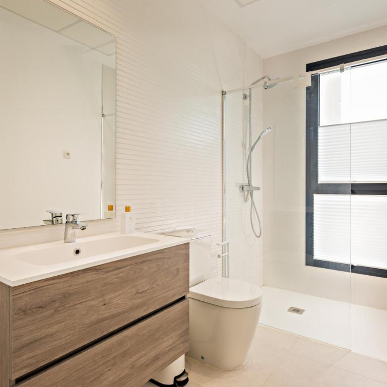 Luxury SeaView 3 bedroom apartment - along Golf course of Finca Cortesin - Apartamento de 3 dormitorios - 17